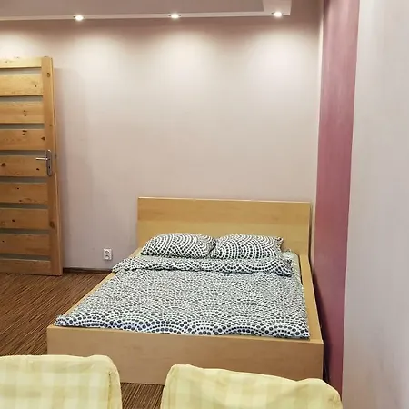 Apartmán Studiospanie Apartament Alfa *